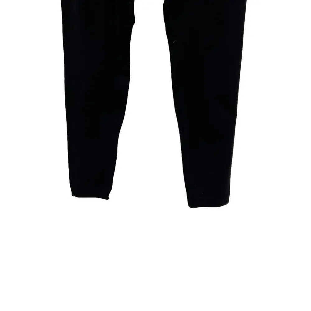 Spanx Look at Me Now Seamless Leggings in Black Size Medium - Picture 8 of 9